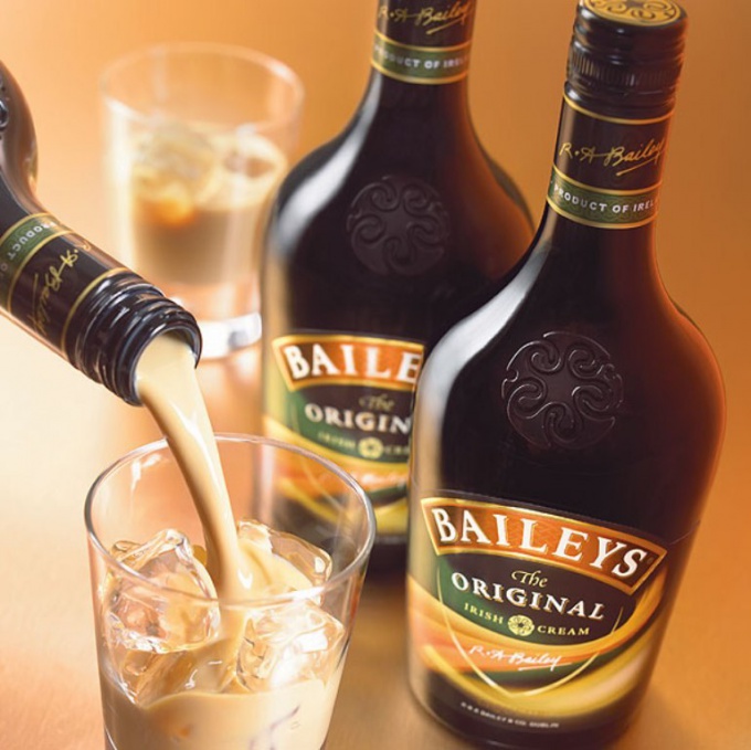 Bailey-cocktail ("Baileys") 